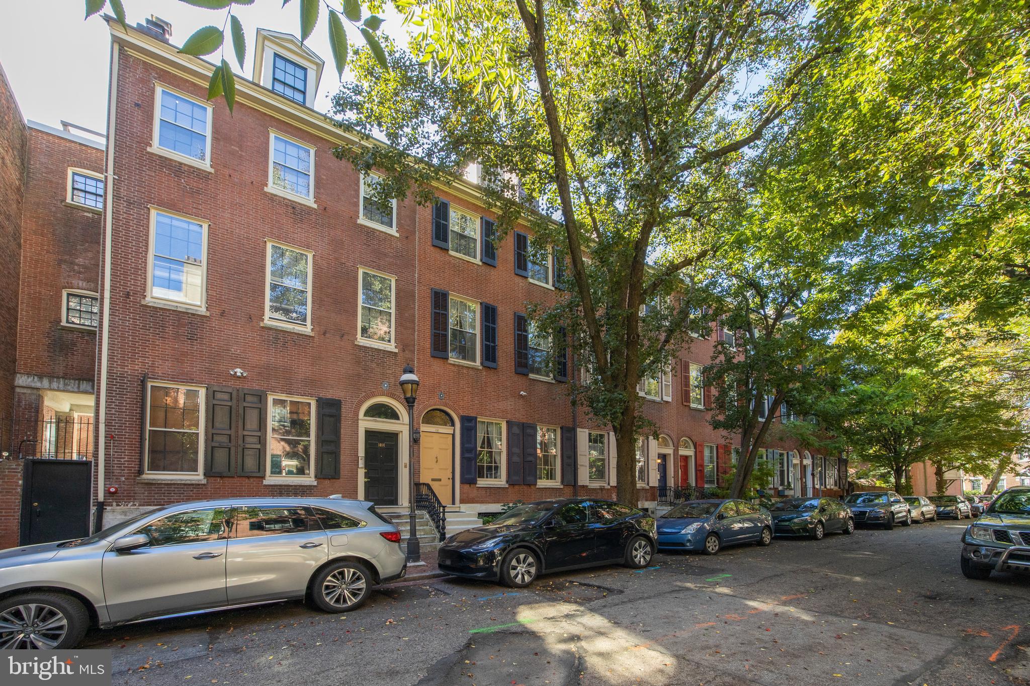 1016 Clinton Street Philadelphia, PA 19107 - Photo 4 of 90