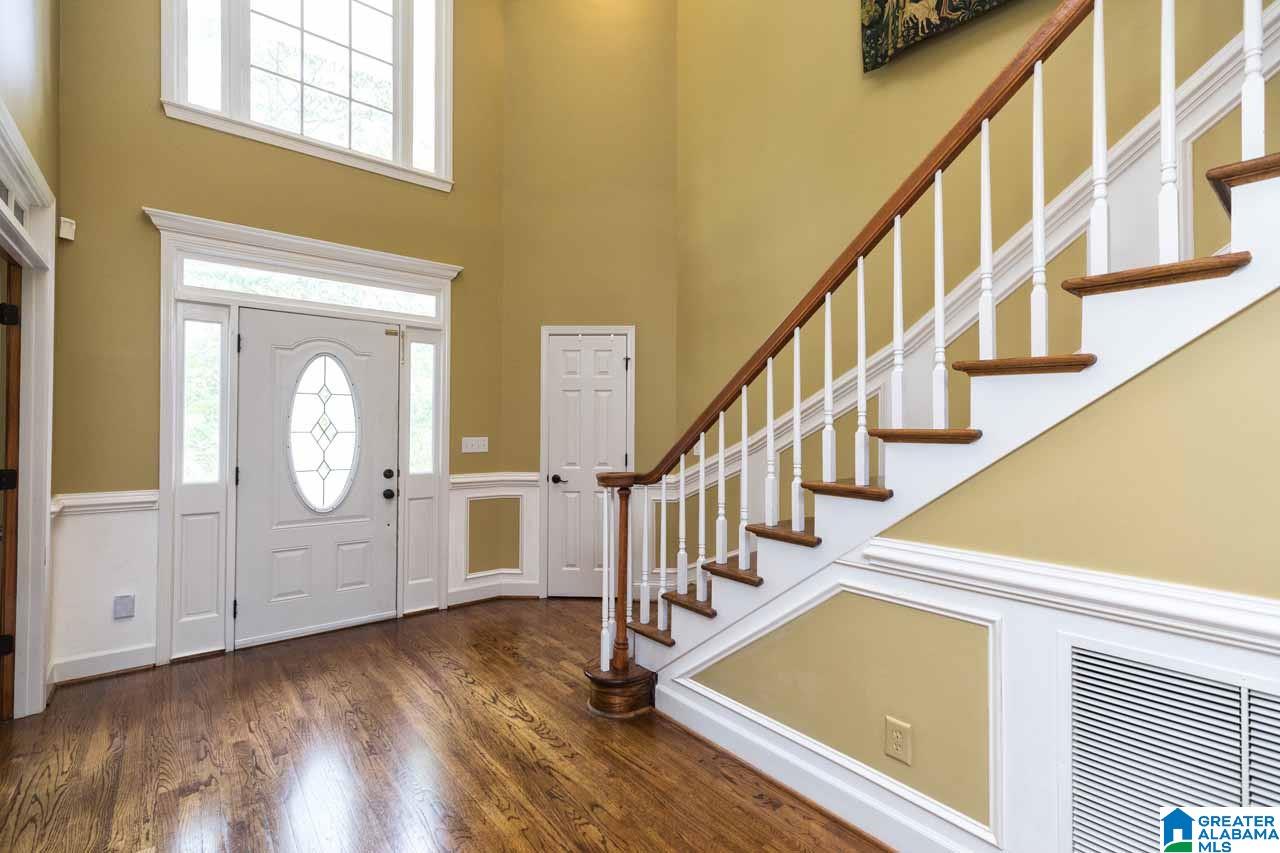 505 Bayhill Road Birmingham, AL 35244 - Photo 3 of 45