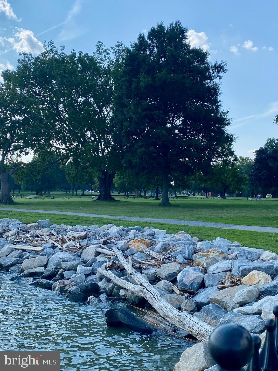 0 Chestnut Street New Castle, DE 19720 - Photo 10 of 16 a view of a park
