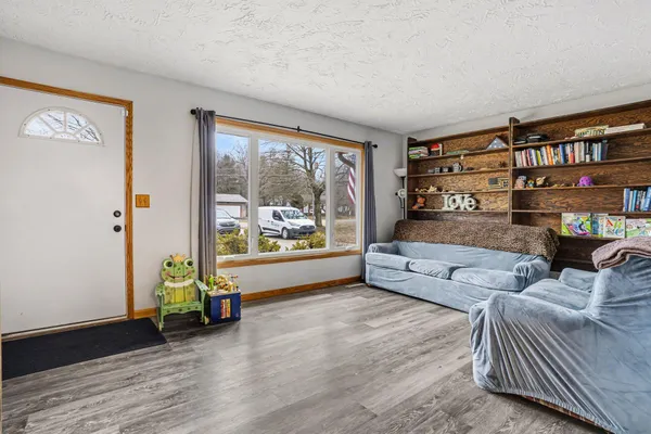 $289,900 | 306 Davis Street, Paw Paw, MI 49079