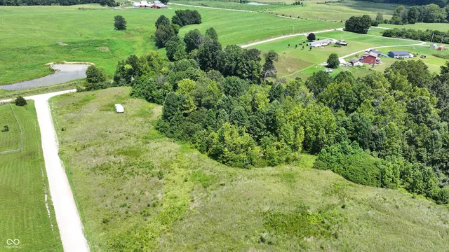 $49,900 | 5746 North La Salle Ests Drive, Bloomfield, IN 47424