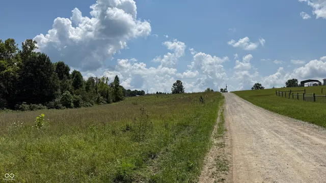 $49,900 | 5746 North La Salle Ests Drive, Bloomfield, IN 47424