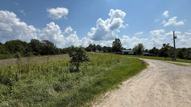 $49,900 | 5746 North La Salle Ests Drive, Bloomfield, IN 47424