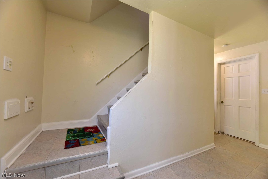 2824-2826 Snow Road Cleveland, OH 44134 - Photo 22 of 34