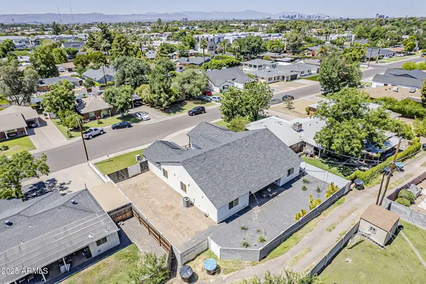 $1,500,000 | 3834 East Clarendon Avenue, Phoenix, AZ 85018