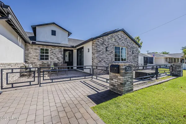 $1,500,000 | 3834 East Clarendon Avenue, Phoenix, AZ 85018