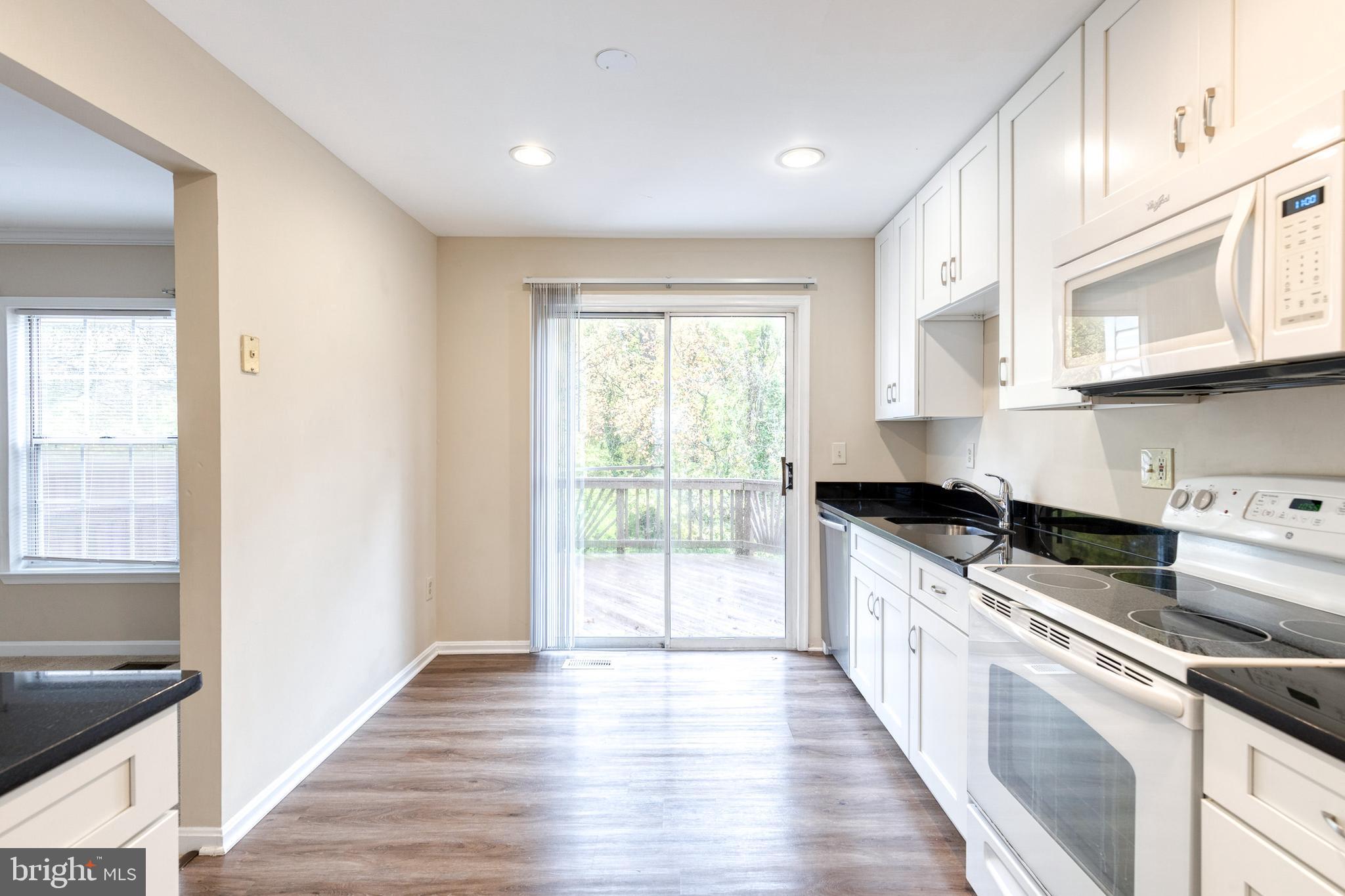 2548 Ambling Circle Crofton, MD 21114 - Photo 11 of 25