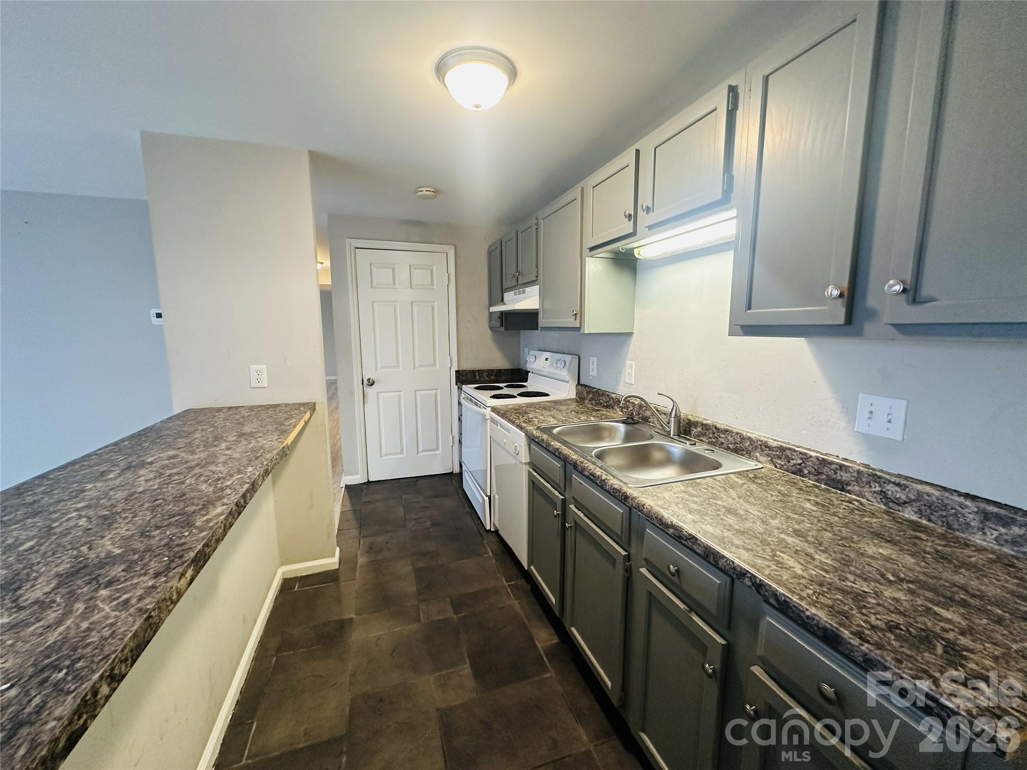 9405 Old Concord Road Charlotte, NC 28213 - Photo 5 of 11