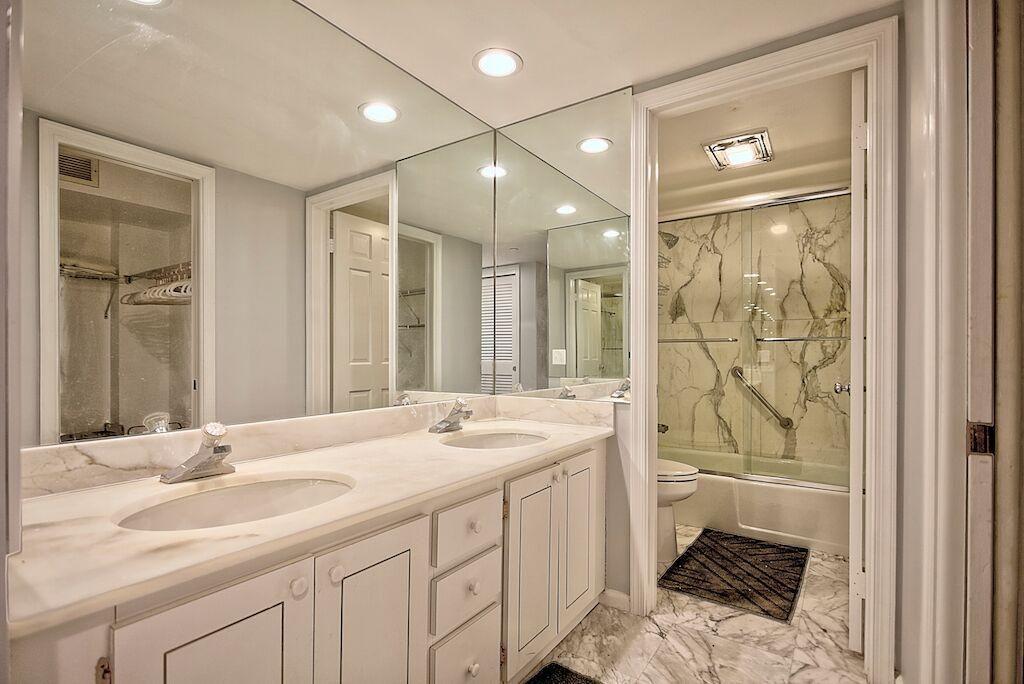 200 South Beach Road, Unit 402 Tequesta, FL 33469 - Photo 13 of 19 20190905192840459437000000-o