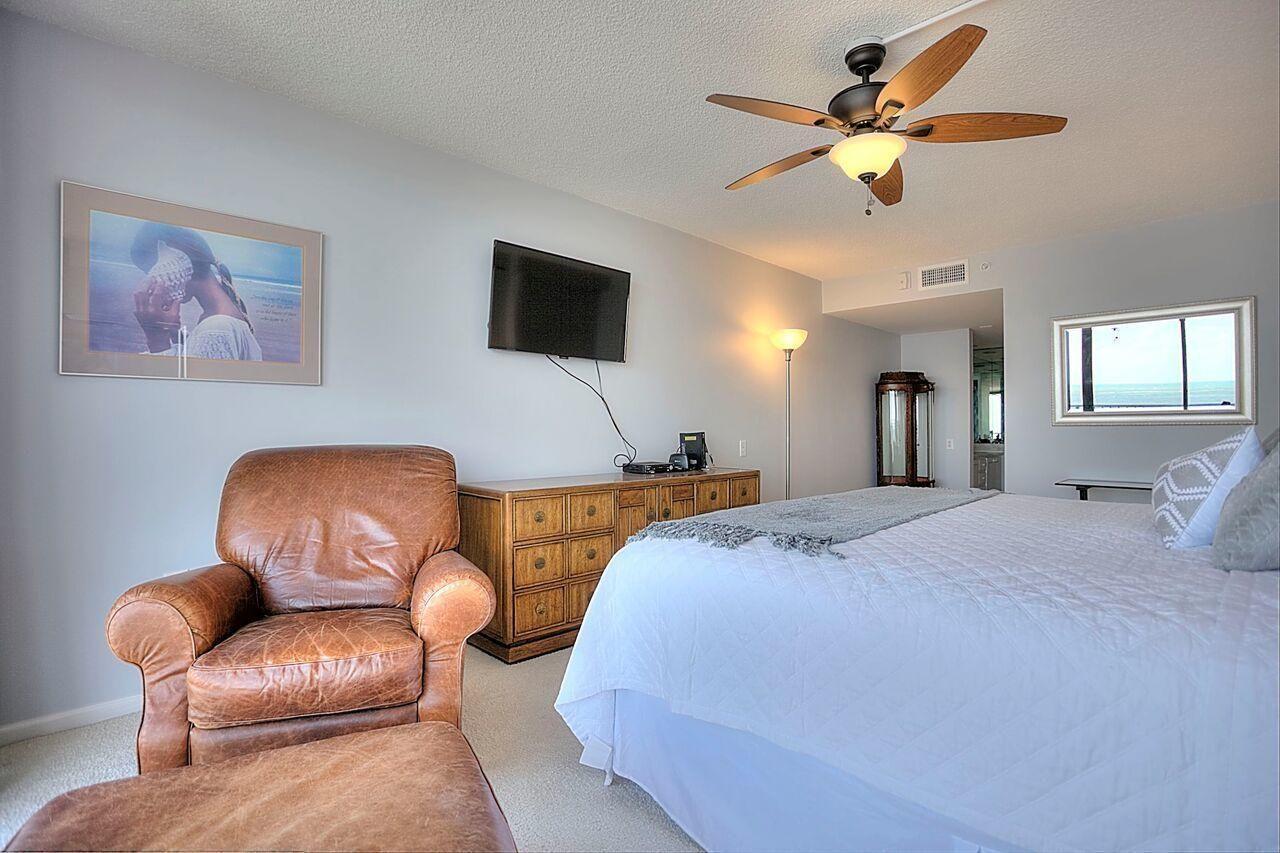 200 South Beach Road, Unit 402 Tequesta, FL 33469 - Photo 9 of 19 20190905192633701883000000-o