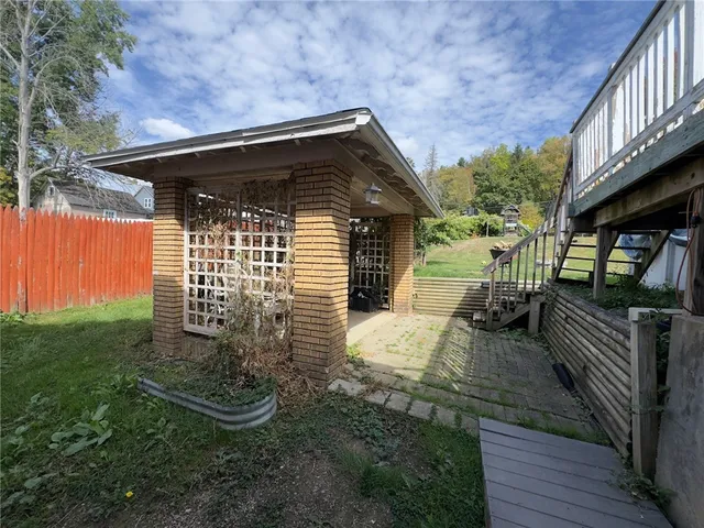 $174,900 | 160 Pleasant Street, Bradford, PA 16701