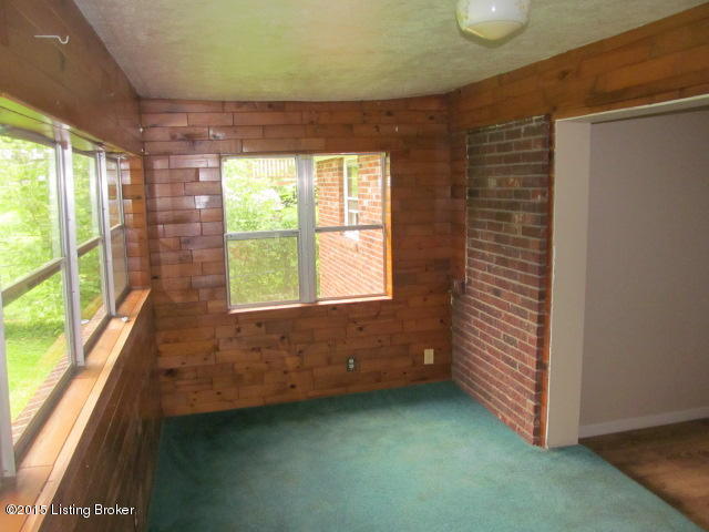 2703 Granger Road Fairdale, KY 40118 - Photo 12 of 14 IMG_4996