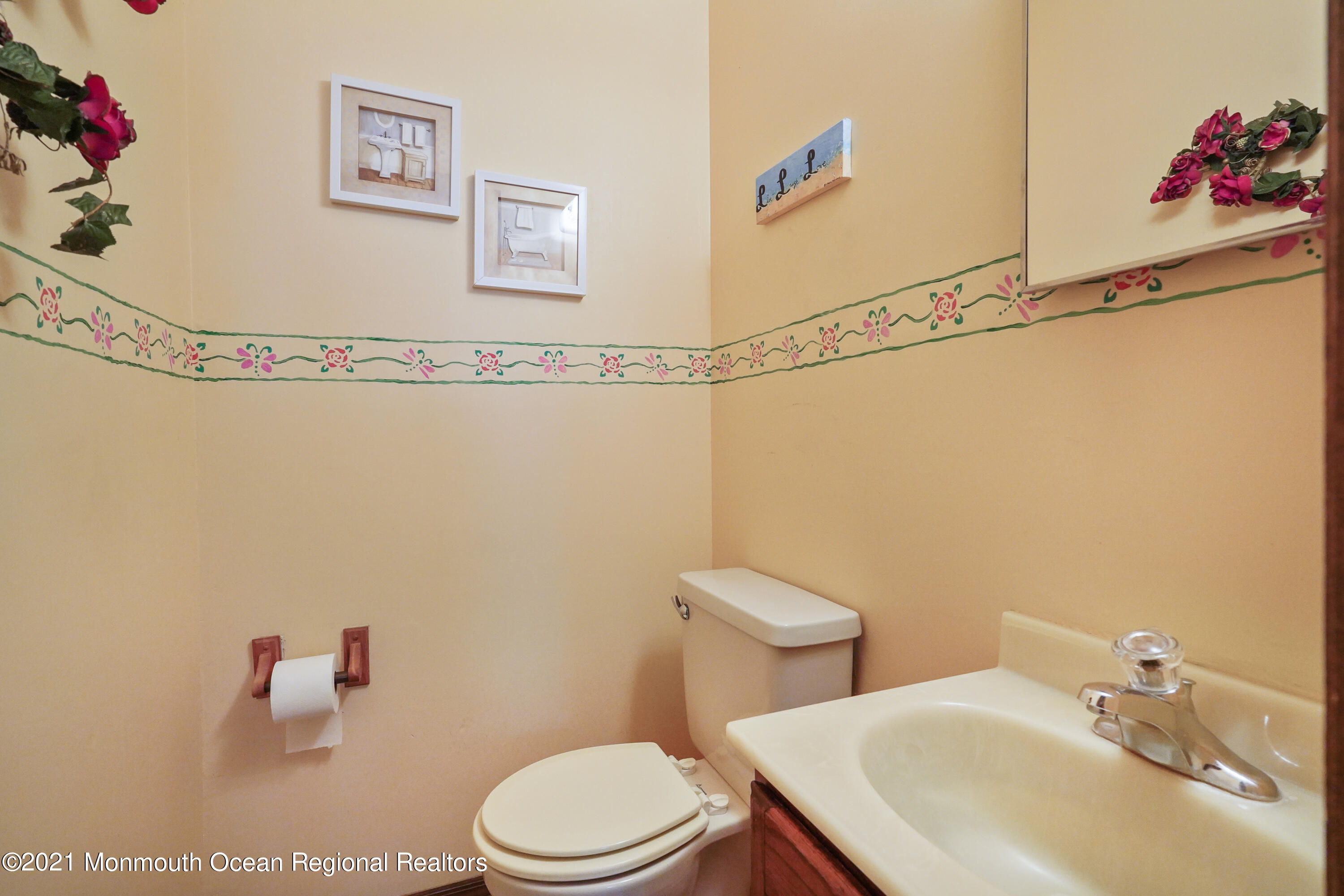 32 Pepperridge Road Howell, NJ 07731 - Photo 11 of 33 DSC09923