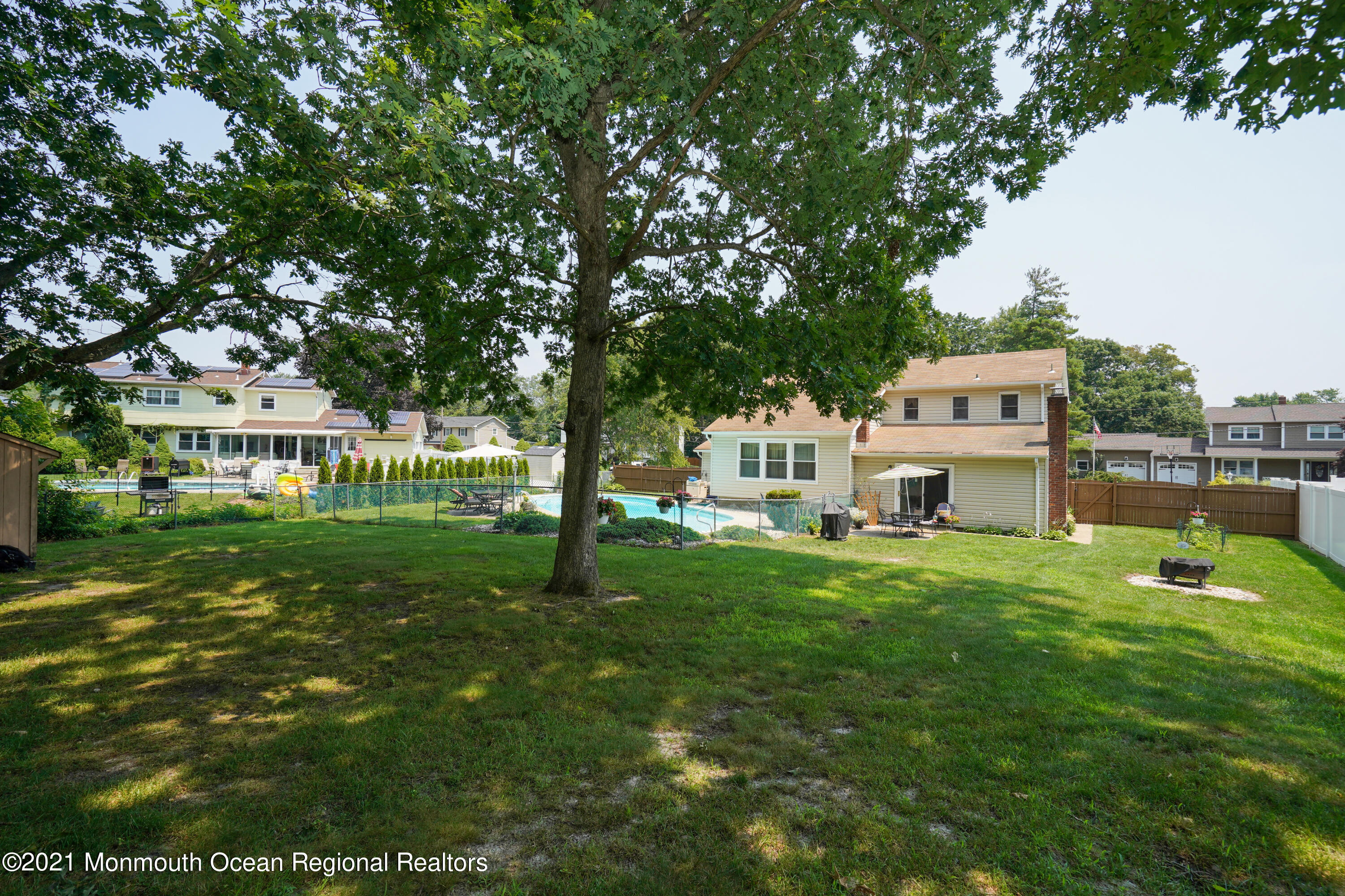 32 Pepperridge Road Howell, NJ 07731 - Photo 31 of 33 DSC00045