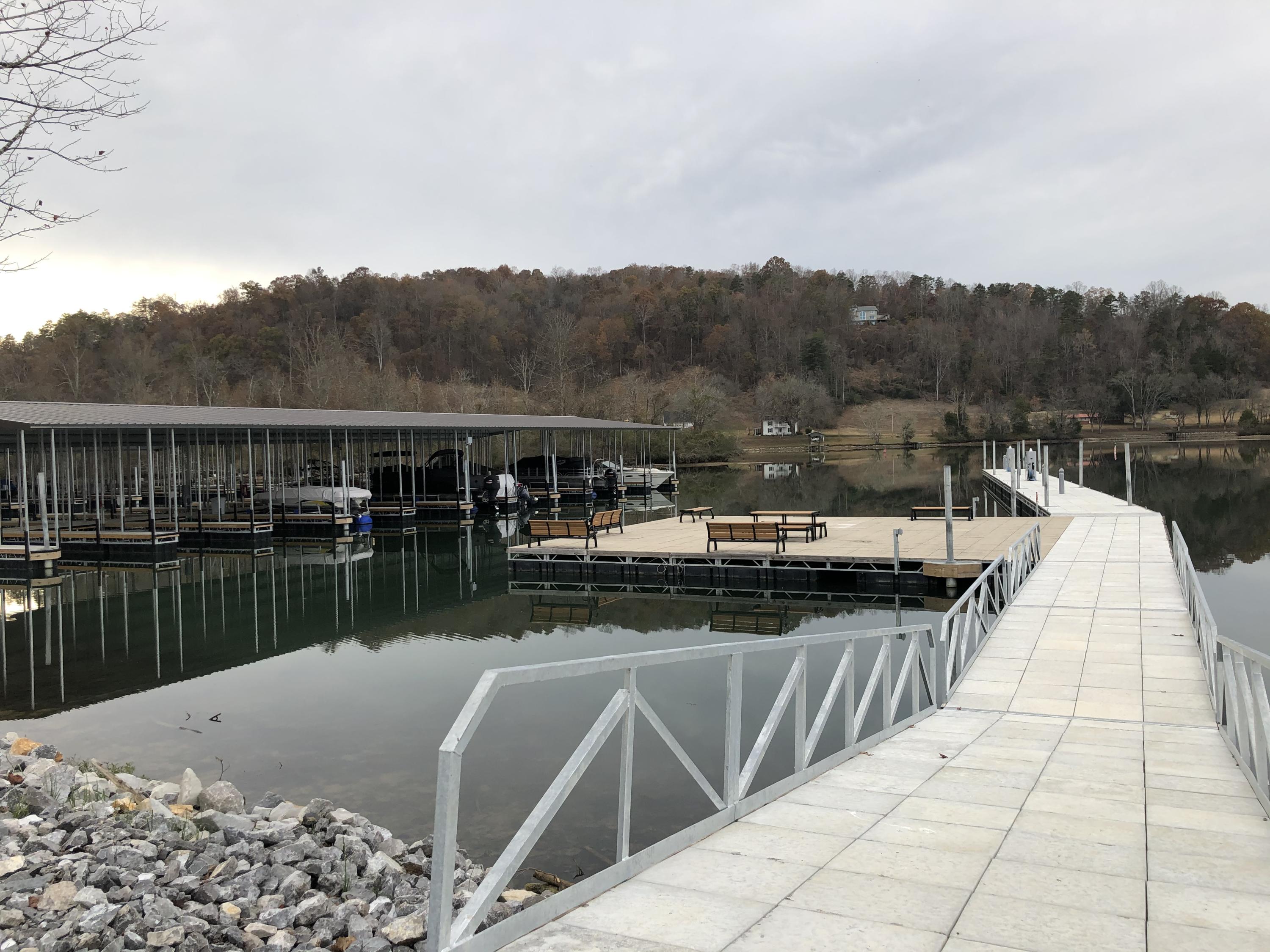 118 Forestberry Street Oak Ridge, TN 37830 - Photo 14 of 34 03 Dock & Boat Slips