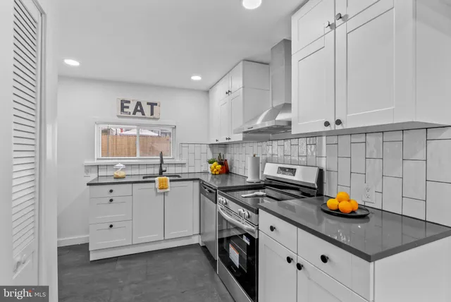 $247,000 | 5942 North Norwood Street, Philadelphia, PA 19138