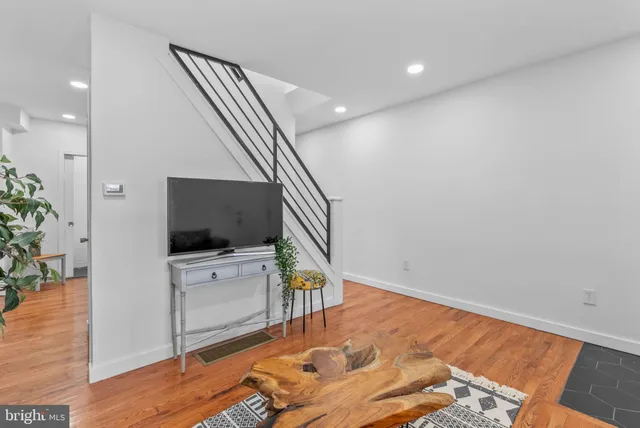 $247,000 | 5942 North Norwood Street, Philadelphia, PA 19138