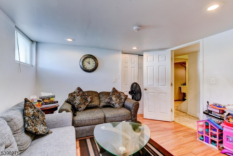 910 Wootton Street Boonton, NJ 07005 - Photo 15 of 21 a living room with furniture