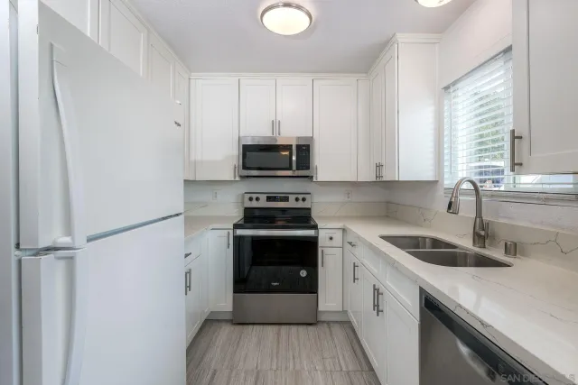 $528,000 | 4281 Lowell Street, Unit 4, La Mesa, CA 91941