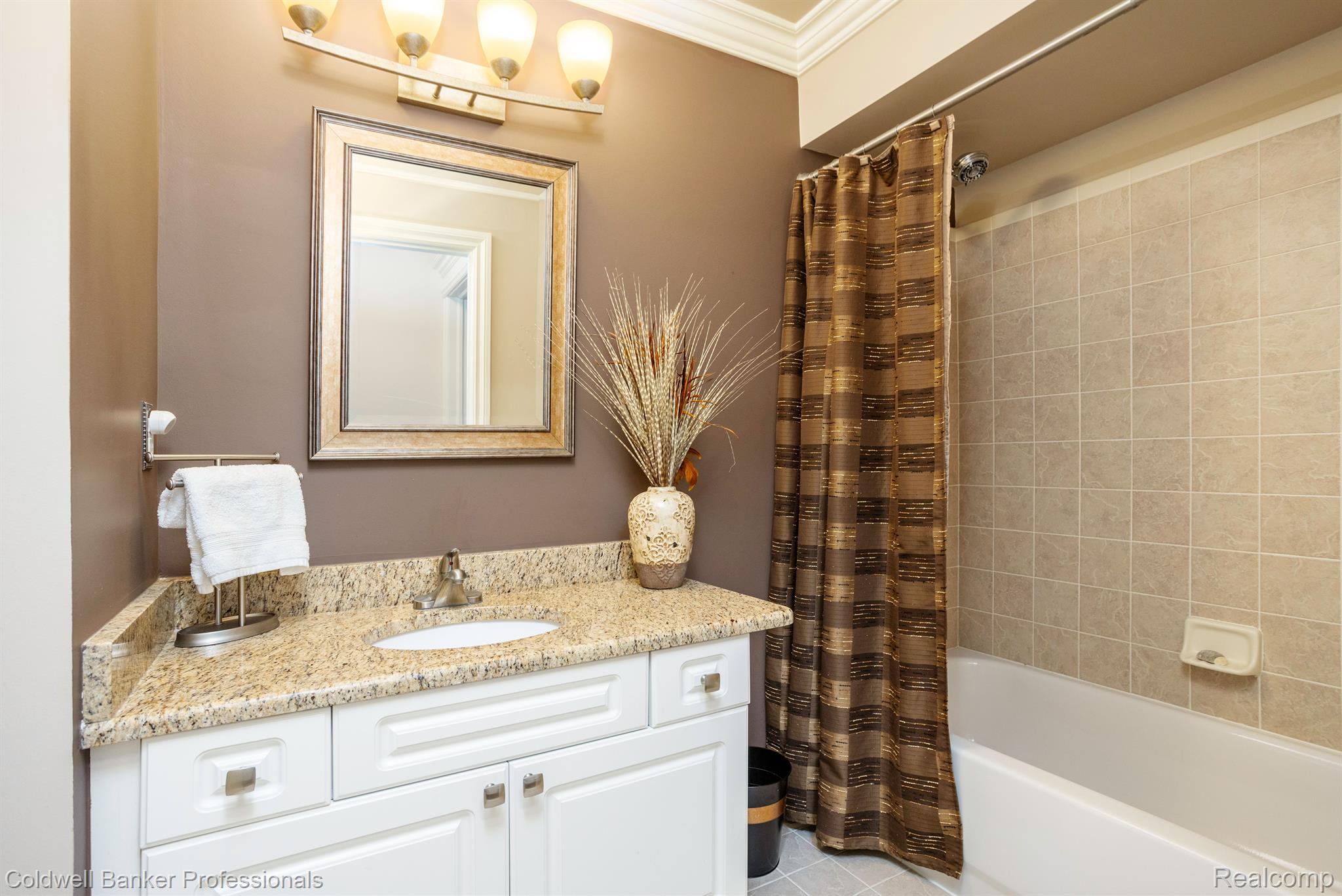 3514 Tremonte Circle, Unit 292 Rochester, MI 48306 - Photo 26 of 39 Gallery Image 26