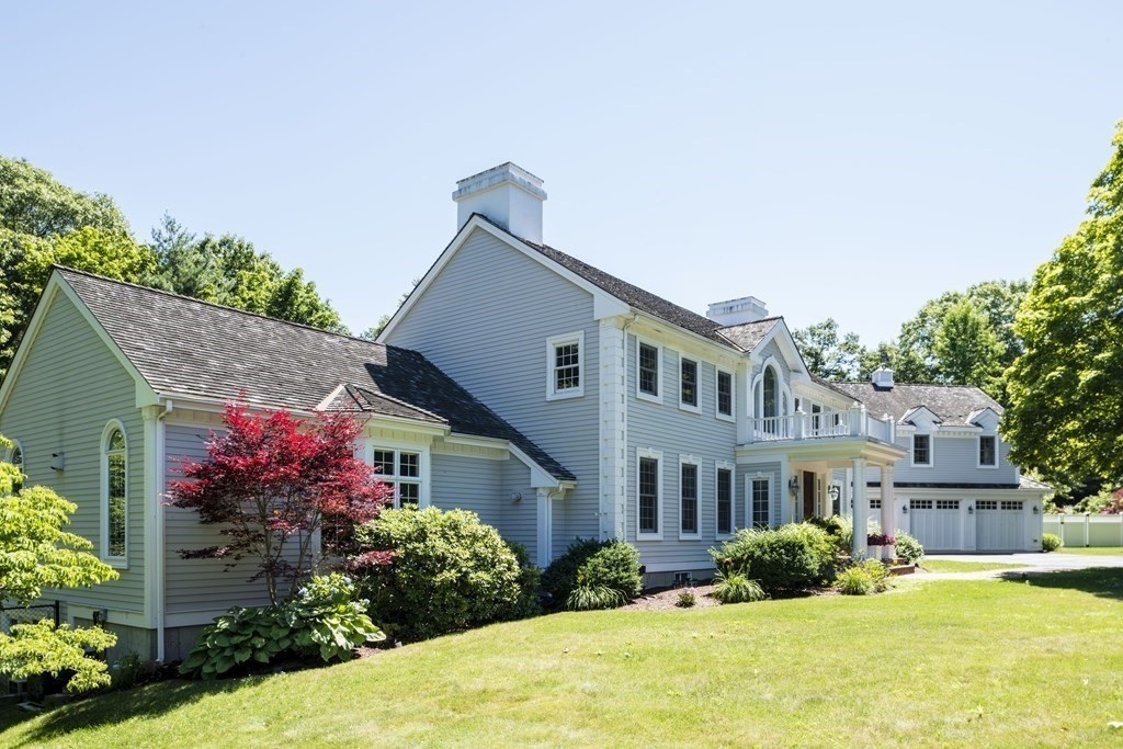3 Brewer Way Hingham, MA 02043 - Photo 32 of 36 a house view with a garden space