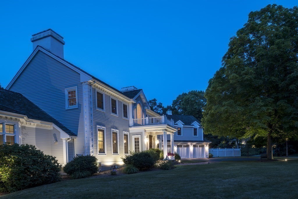 3 Brewer Way Hingham, MA 02043 - Photo 33 of 36 a front view of a house with a garden