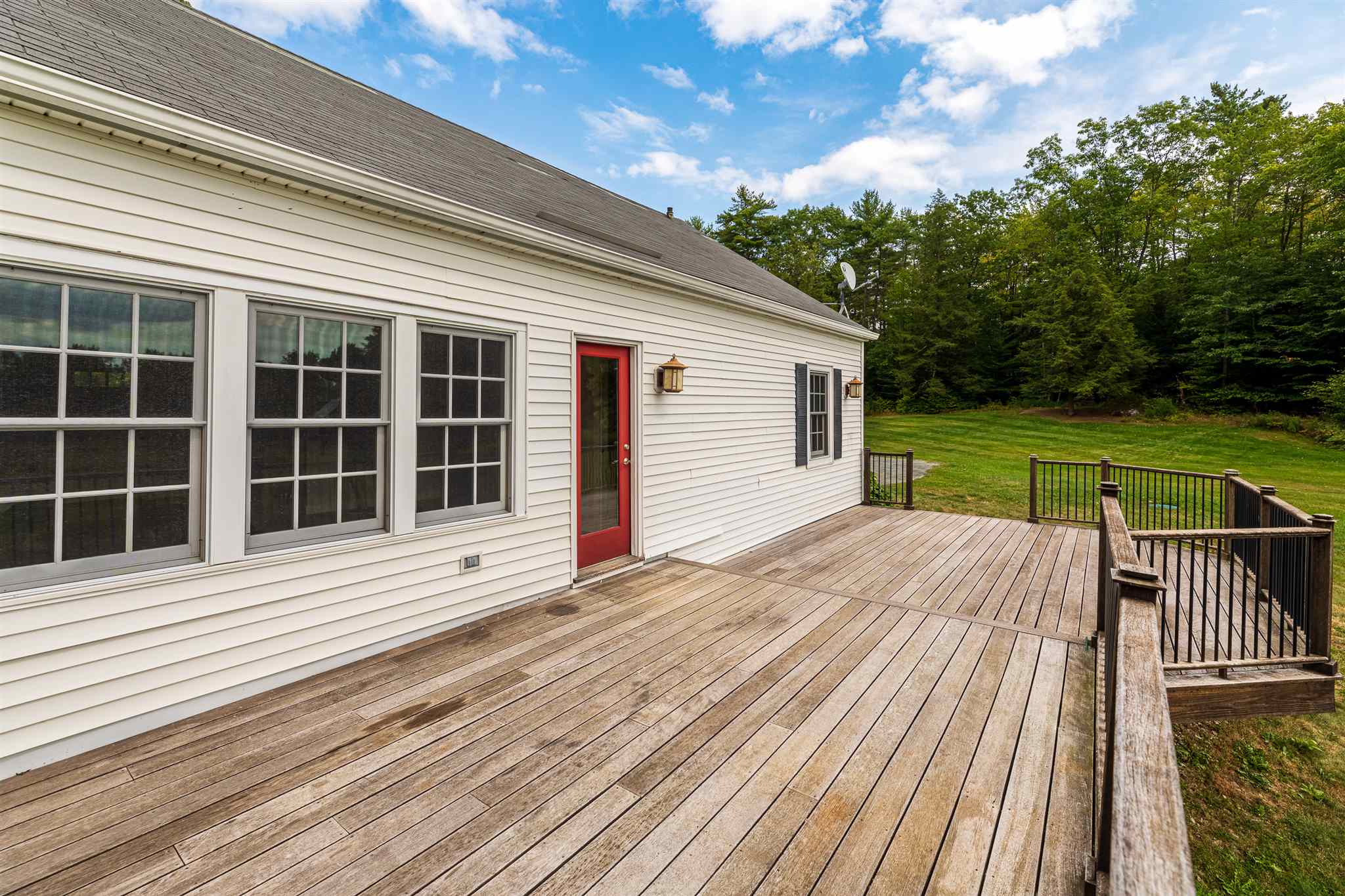 128 Old Strong Road Thetford, VT 05075 - Photo 18 of 27