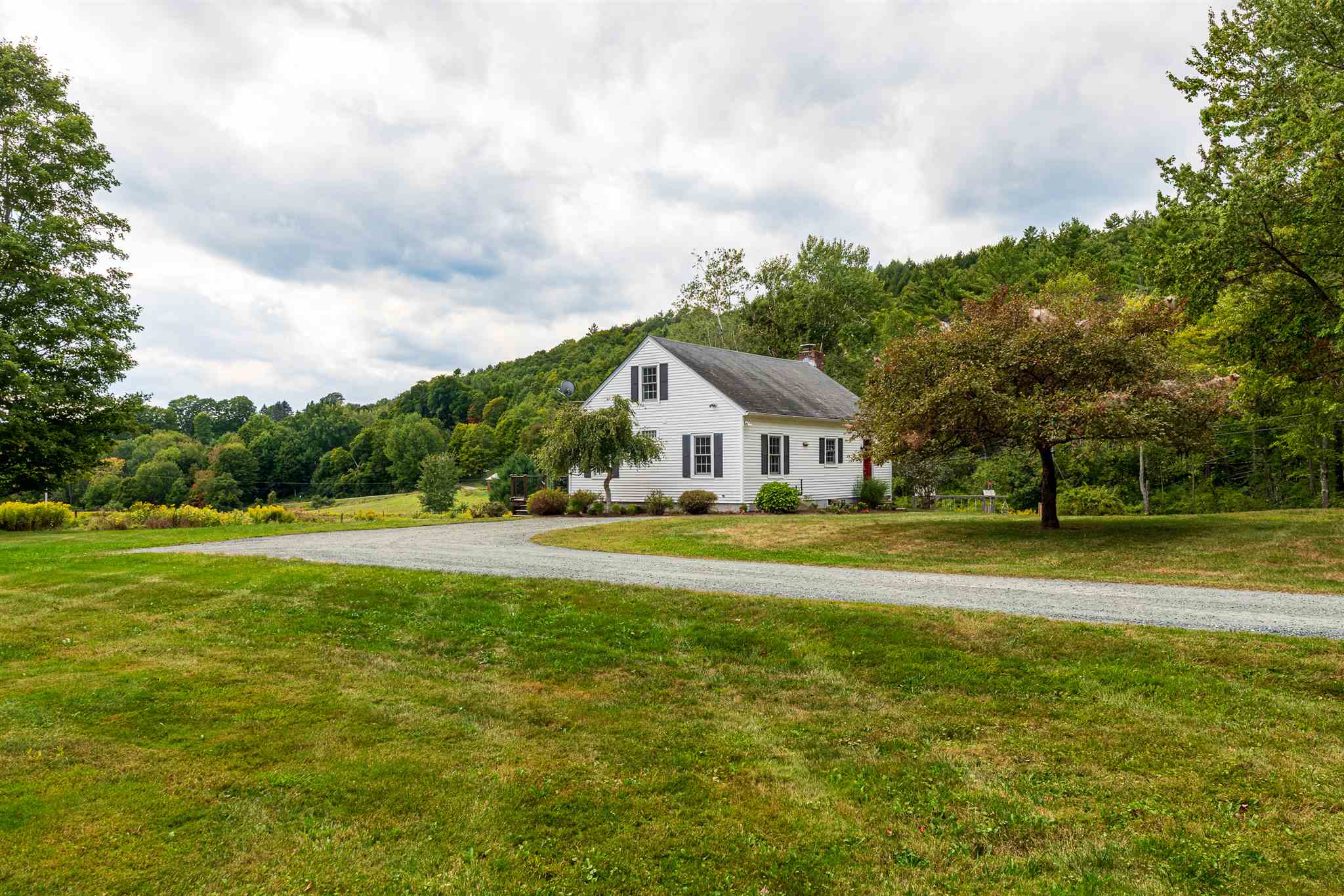 128 Old Strong Road Thetford, VT 05075 - Photo 26 of 27