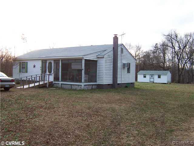 20340 Yancey Road Ruther Glen, VA 22546 - Photo 2 of 2 Exterior Back