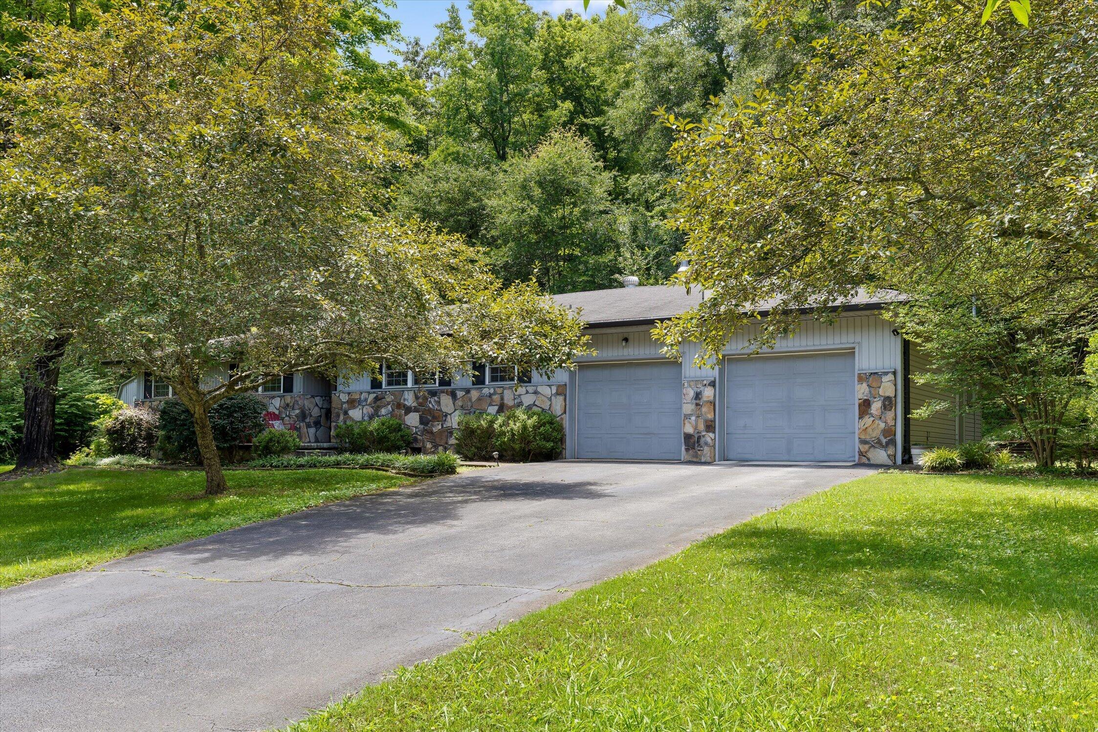 6127 Wilder Road Hixson, TN 37343 - Photo 17 of 18 09-6127 Wilder Rd-34