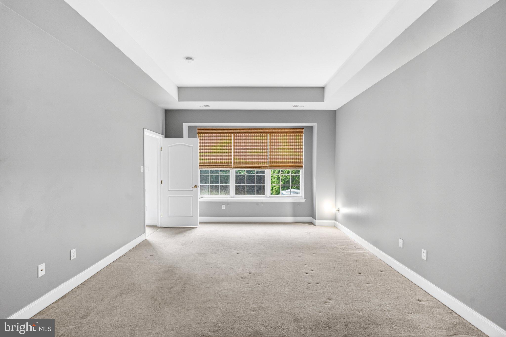 161 Stoyer Road Coatesville, PA 19320 - Photo 27 of 52 Spacious room with natural light.