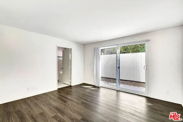 $6,250 | 811 21st Street, Unit 2, Santa Monica, CA 90403