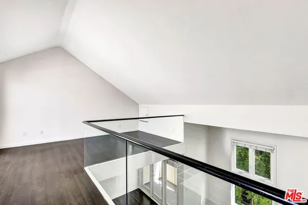 $6,250 | 811 21st Street, Unit 2, Santa Monica, CA 90403