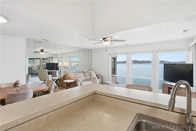 $270,000 | 56 Branch Road, Unit 114, Lake Ozark, MO 65049