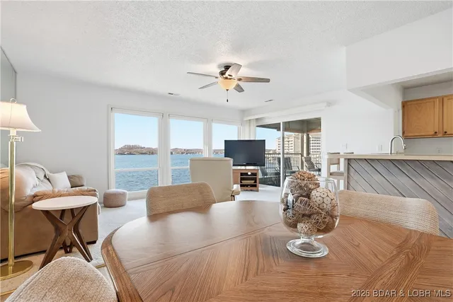 $270,000 | 56 Branch Road, Unit 114, Lake Ozark, MO 65049