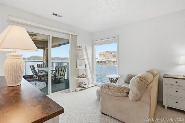 $270,000 | 56 Branch Road, Unit 114, Lake Ozark, MO 65049