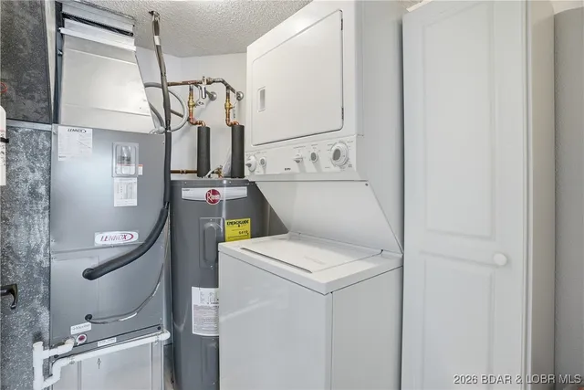 $270,000 | 56 Branch Road, Unit 114, Lake Ozark, MO 65049