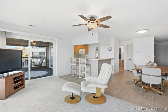 $270,000 | 56 Branch Road, Unit 114, Lake Ozark, MO 65049