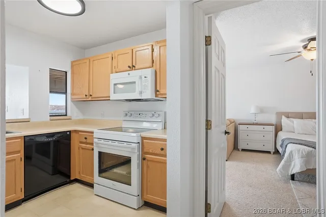 $270,000 | 56 Branch Road, Unit 114, Lake Ozark, MO 65049