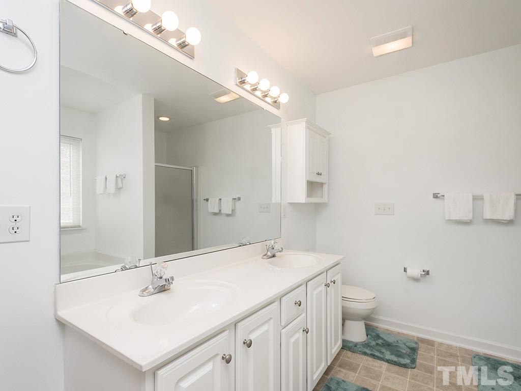 2501 Covington Loop Graham, NC 27253 - Photo 14 of 24 Gallery Image 14