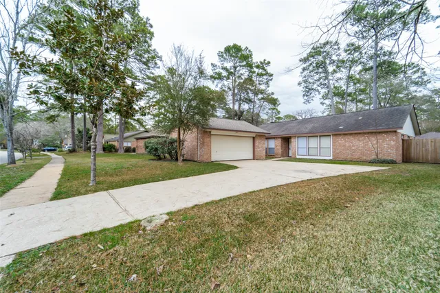 $1,950 | 15114 Forest Lodge Drive, Houston, TX 77070