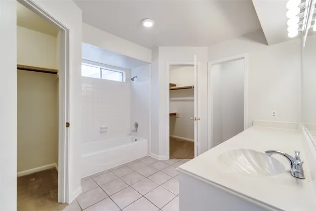 $1,950 | 15114 Forest Lodge Drive, Houston, TX 77070