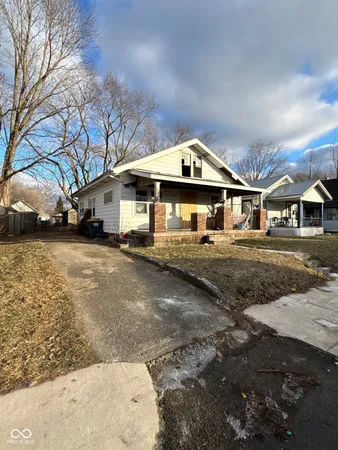 $29,900 | 2122 Noble Street, Anderson, IN 46016