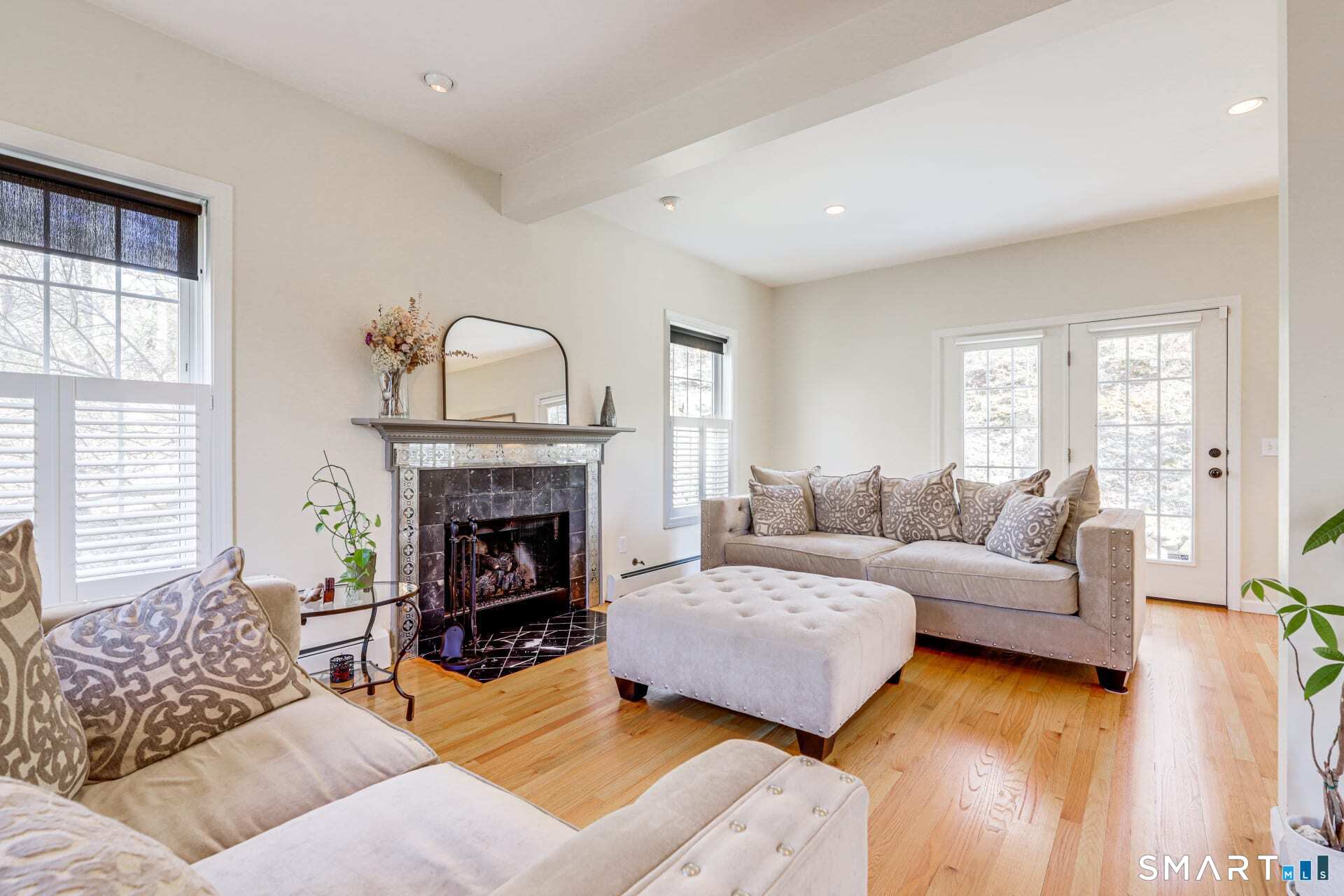 46 Cow Hill Road Mystic, CT 06355 - Photo 4 of 10