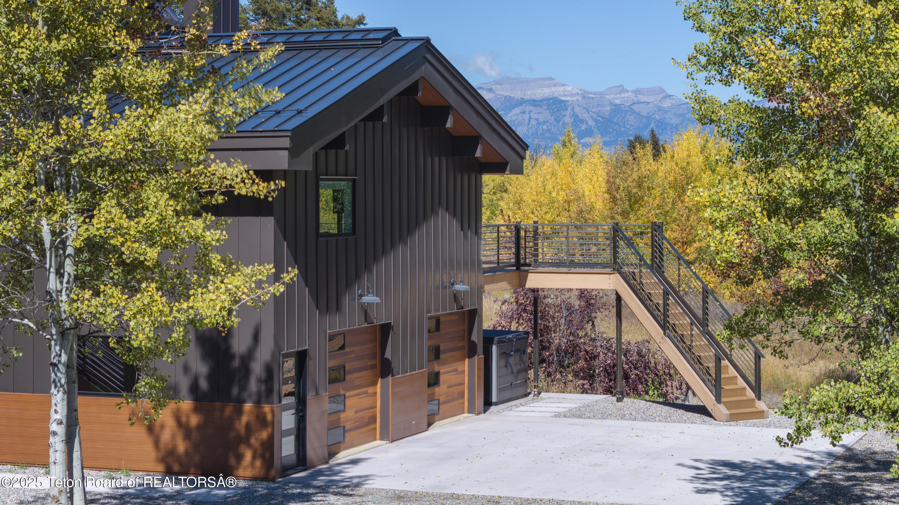 1325 Munger Mountain Road