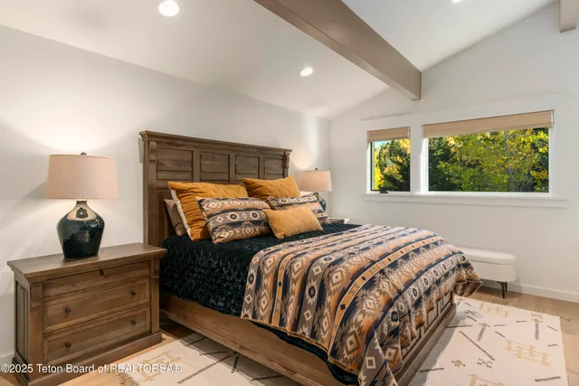 $9,750,000 | 1325 Munger Mountain Road, Jackson, WY 83001