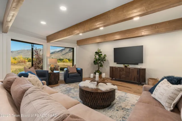 $9,750,000 | 1325 Munger Mountain Road, Jackson, WY 83001