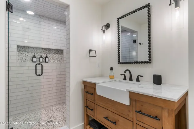 $9,750,000 | 1325 Munger Mountain Road, Jackson, WY 83001