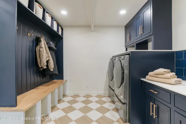 $9,750,000 | 1325 Munger Mountain Road, Jackson, WY 83001