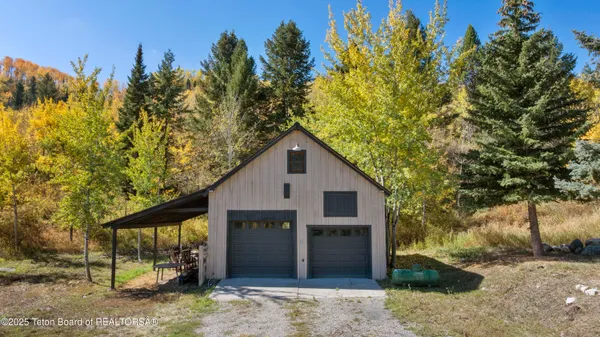 $9,750,000 | 1325 Munger Mountain Road, Jackson, WY 83001